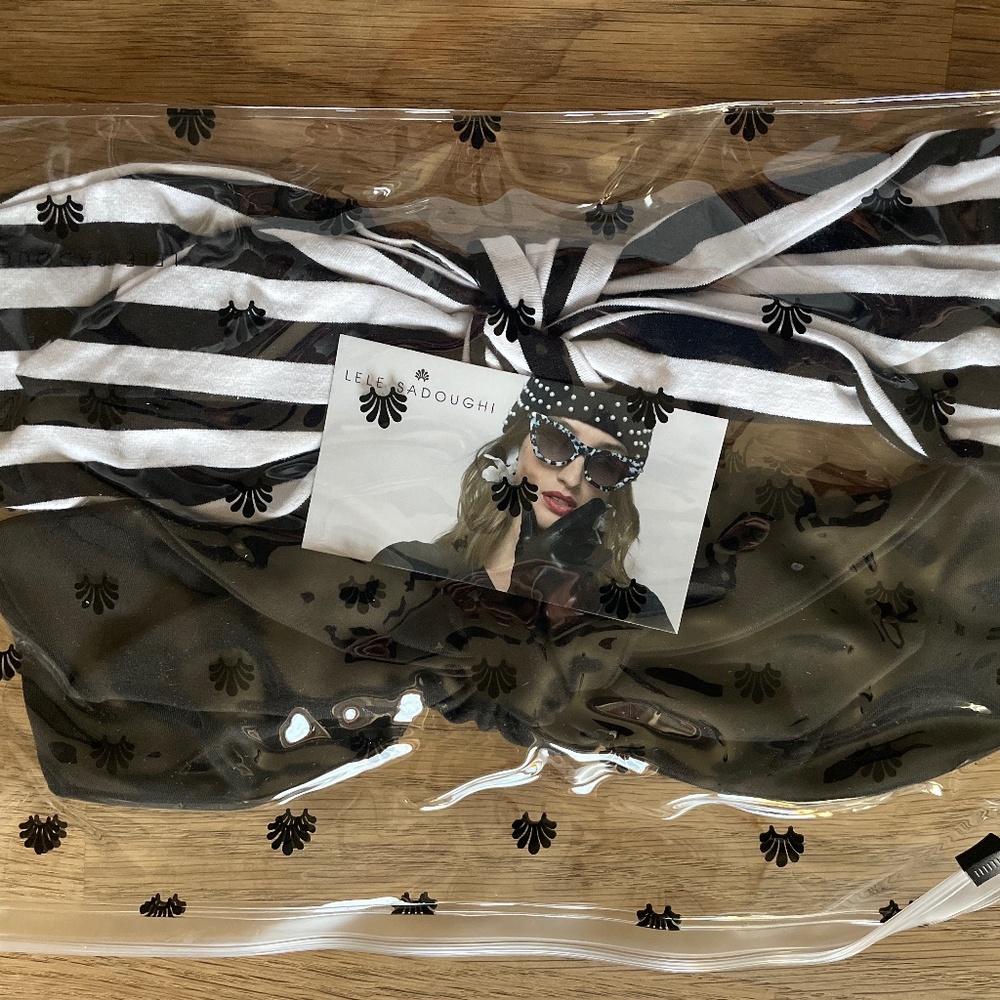 Lele Sadoughi Betty headbands black and white